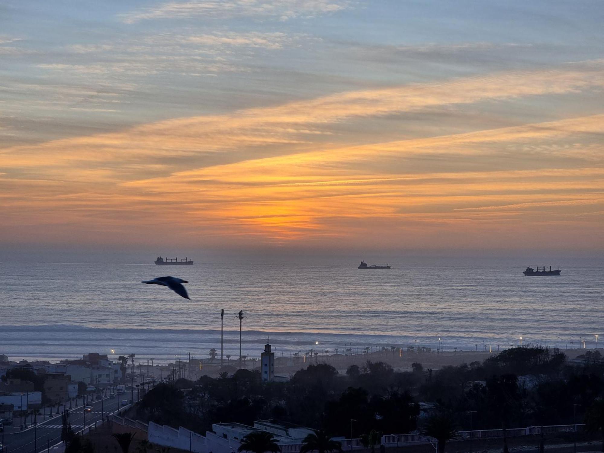 Sunset Apartment, Anza Apartment *